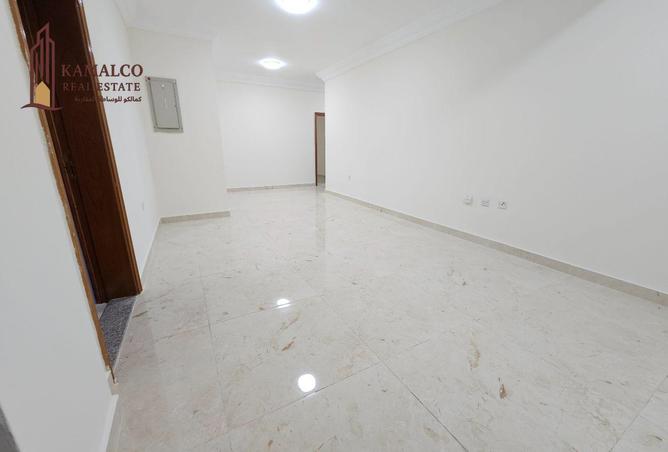 928735 - Property Image 3