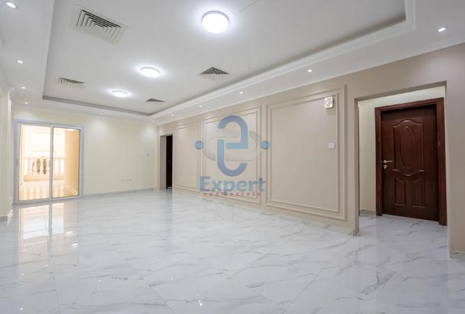 968084 - Property Image 2