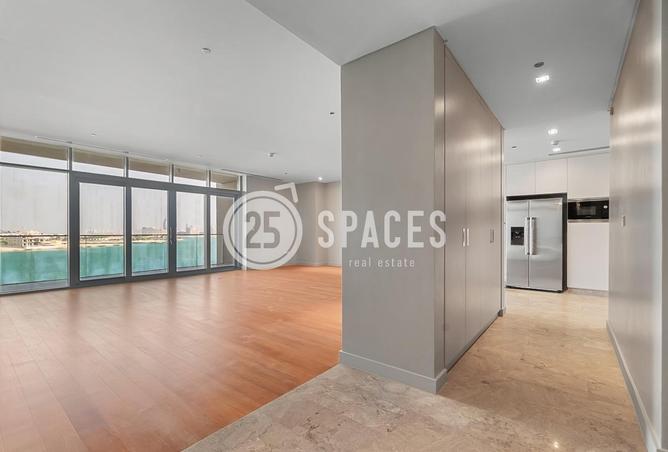 977725 - Property Image 2