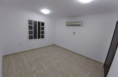 Apartment - 2 Bedrooms - 2 Bathrooms for rent in Old Airport Residential Apartments - Old Airport Road - Doha
