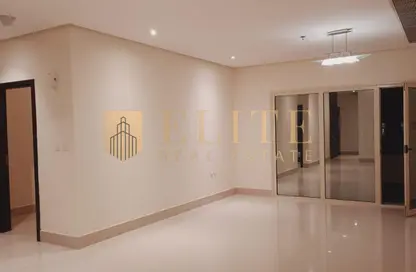 شقة - 2 غرف نوم - 2 حمامات للايجار في مرتفعات مارينا لوسيل - منطقة المارينا - الوسيل