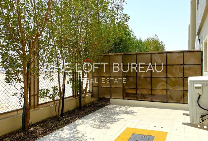 956258 - Property Image 3