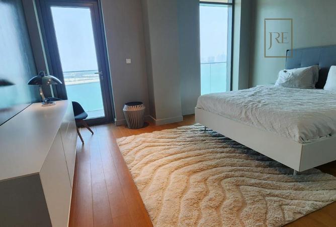 930267 - Property Image 2