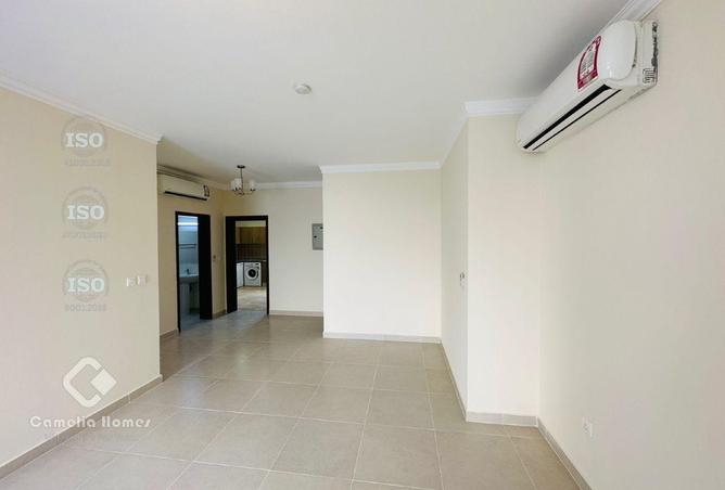 946475 - Property Image 2