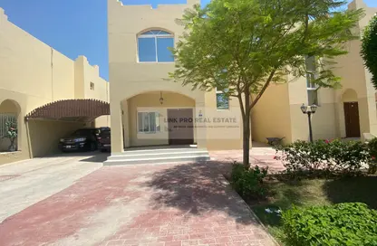 مجمع سكني - 3 غرف نوم - 4 حمامات للايجار في الثمامة - الثمامة - الدوحة
