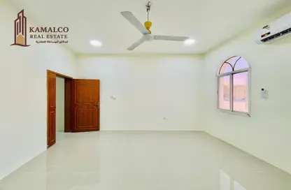 Apartment - 3 Bedrooms - 2 Bathrooms for rent in Old Airport Road - Doha