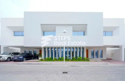 Compound - 5 Bedrooms - 6 Bathrooms for rent in Les Roses Compound 3 - Al Waab - Doha