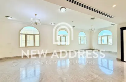 Villa - 5 Bedrooms - 6 Bathrooms for rent in Old Airport Road - Doha