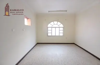 شقة - 2 غرف نوم - 2 حمامات للايجار في فريج بن محمود- جنوب - فريج بن محمود - الدوحة