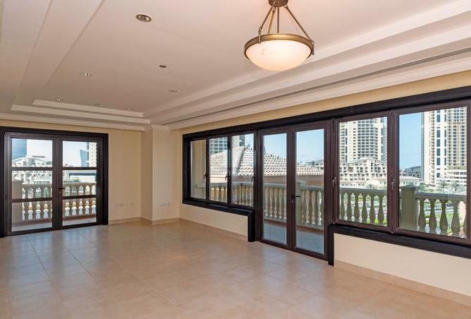 1002200 - Property Main Image