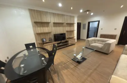 Apartment - 2 Bedrooms - 2 Bathrooms for rent in Doha Al Jadeed - Doha