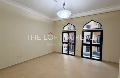 Apartment - 2 Bedrooms - 3 Bathrooms for rent in Carnaval - Qanat Quartier - The Pearl Island - Doha