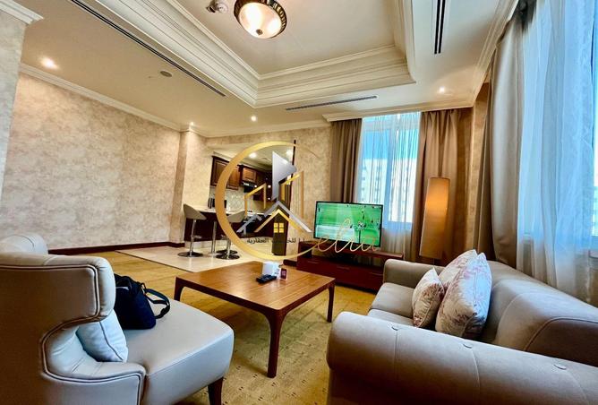 942490 - Property Image 2