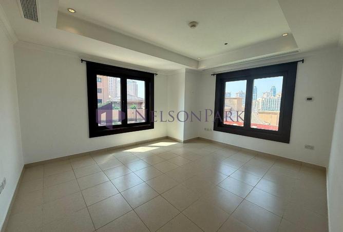 976603 - Property Image 3