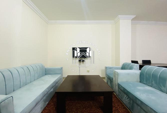 970081 - Property Image 2