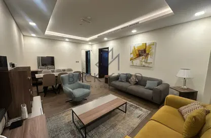 Apartment - 1 Bedroom - 2 Bathrooms for rent in East Porto Drive - Porto Arabia - The Pearl Island - Doha