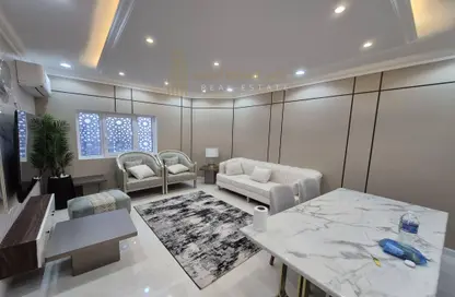 Apartment - 2 Bedrooms - 2 Bathrooms for rent in Old Al Ghanim - Al Ghanim - Doha