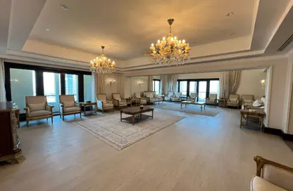 Penthouse - 5 Bedrooms - 7 Bathrooms for sale in Porto Arabia - The Pearl Island - Doha