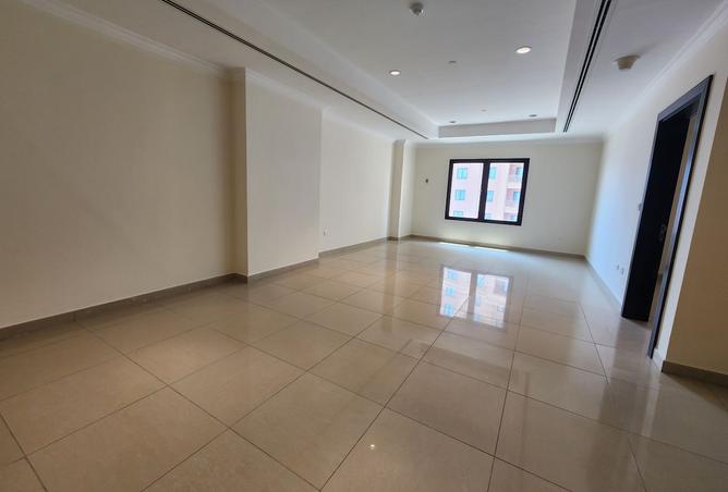 991206 - Property Image 3