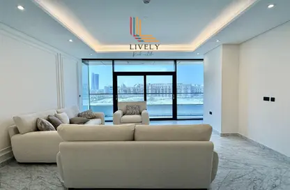 Apartment - 2 Bedrooms - 3 Bathrooms for rent in Marina Tower 02 - Marina District - Lusail