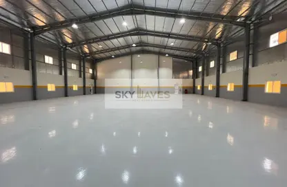 مخزن - استوديو للايجار في شارع الصناعية الشرقي - بركة العوامر - الوكرة