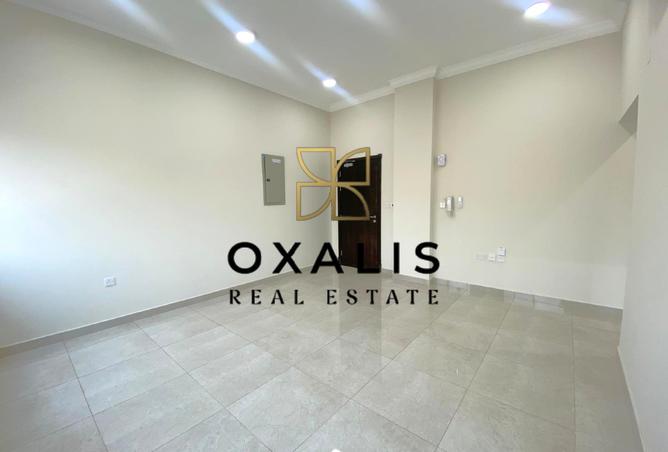 928926 - Property Image 2