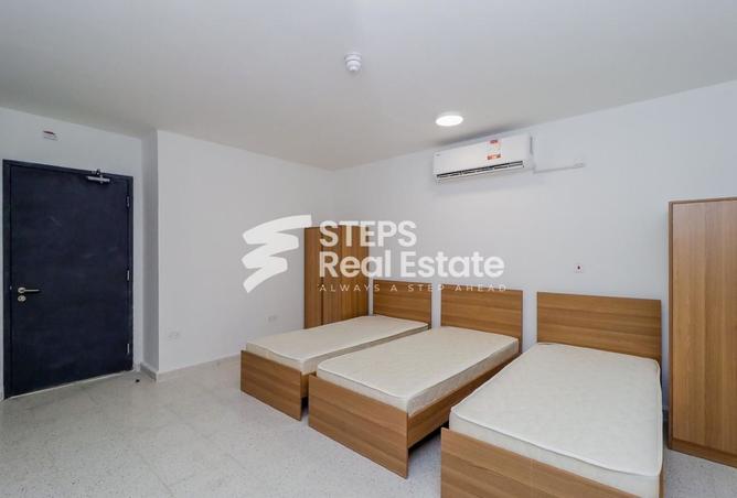 929186 - Property Image 3