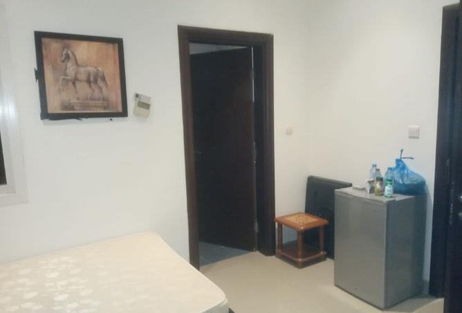 1001123 - Property Image 2