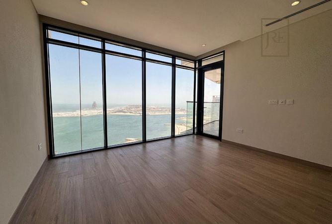 942400 - Property Image 3