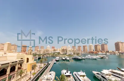 Townhouse - 1 Bedroom - 2 Bathrooms for rent in West Porto Drive - Porto Arabia - The Pearl Island - Doha