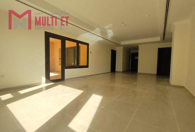 961217 - Property Image 2