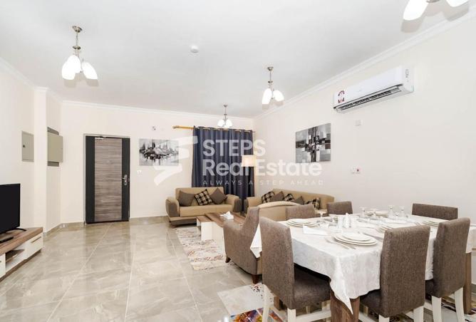 924555 - Property Image 2