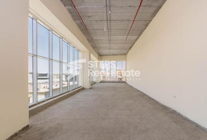 944080 - Property Image 3