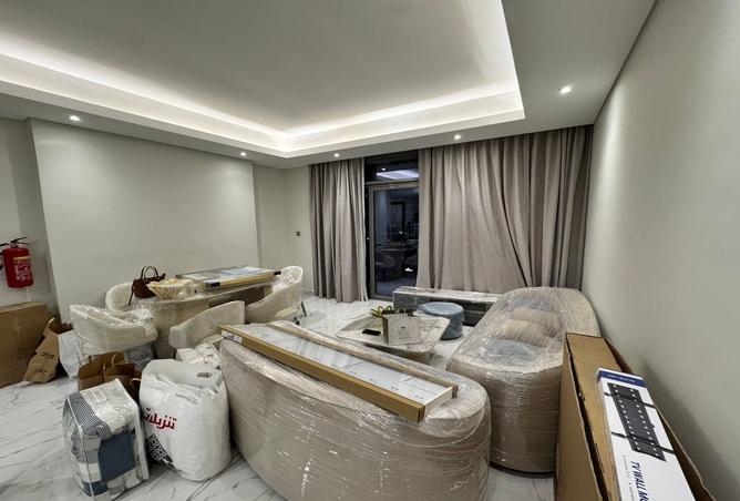 982839 - Property Image 3