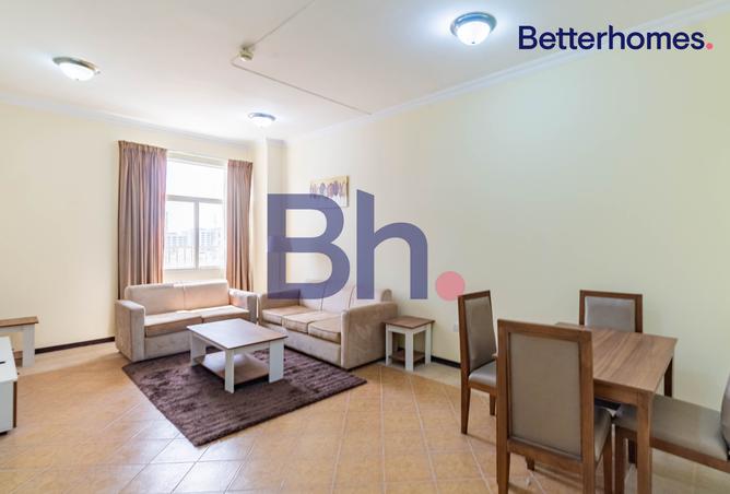 884449 - Property Image 2