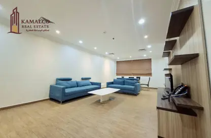 شقة - 3 غرف نوم - 3 حمامات للايجار في اي بي 16 - دوحة الجديد - الدوحة