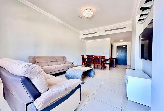 954955 - Property Image 2