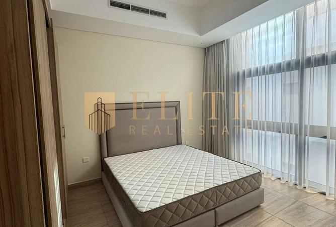 998977 - Property Image 3