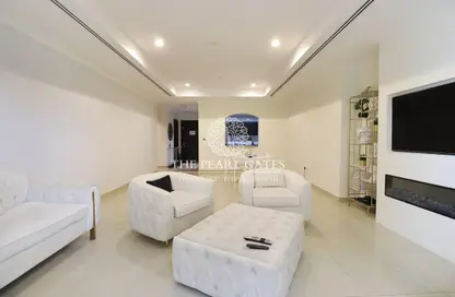 شقة - غرفة نوم - 2 حمامات للايجار في طريق بورتو الشرقي - بورتو أرابيا - جزيرة اللؤلؤة - الدوحة