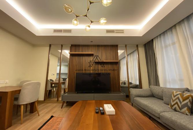 952988 - Property Image 2