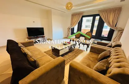Apartment - 1 Bedroom - 2 Bathrooms for rent in Tower 24 - Porto Arabia - The Pearl Island - Doha