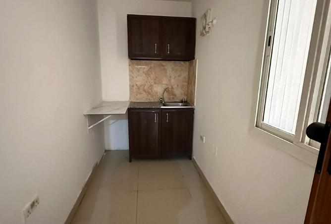 1005508 - Property Image 2