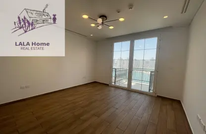 Apartment - 2 Bedrooms - 4 Bathrooms for rent in Floresta Gardens - Floresta Gardens - The Pearl Island - Doha