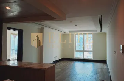 شقة - غرفة نوم - 2 حمامات للايجار في فيفا غرب - فيفا بحرية - جزيرة اللؤلؤة - الدوحة