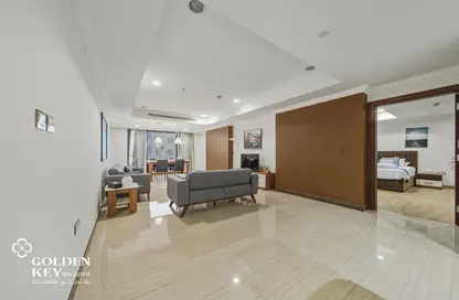 Apartment - 1 Bedroom - 2 Bathrooms for rent in West Porto Drive - Porto Arabia - The Pearl Island - Doha