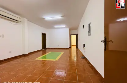 Apartment - 2 Bedrooms - 3 Bathrooms for rent in Old Airport Road - Old Airport Road - Doha