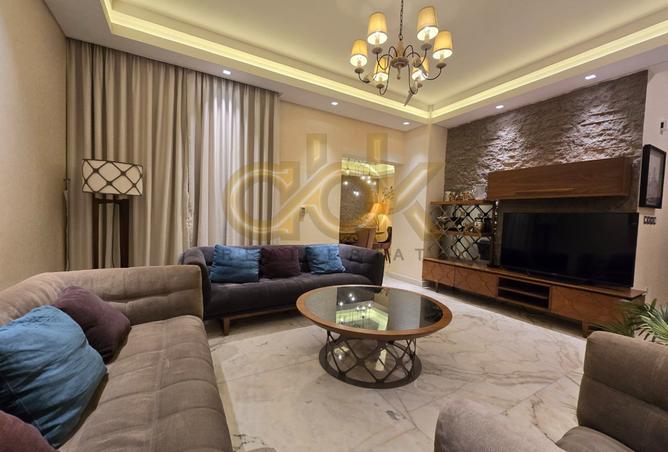 886632 - Property Image 3