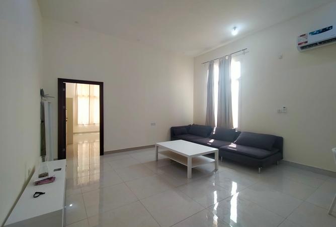 929274 - Property Image 2
