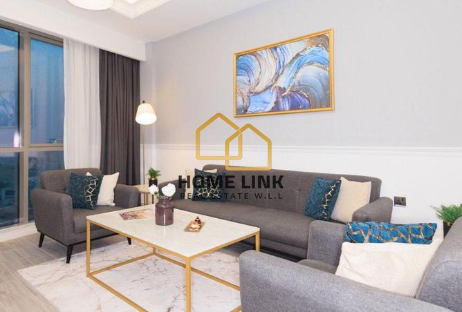 916459 - Property Image 2
