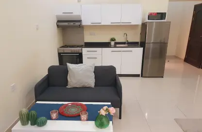 Apartment - Studio - 1 Bathroom for rent in Abu Hamour - Doha